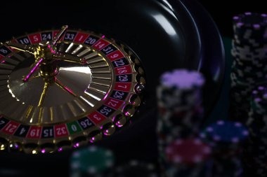 Tarung Mesin game interface showing spin mechanics and multiplier display on jayajitu login